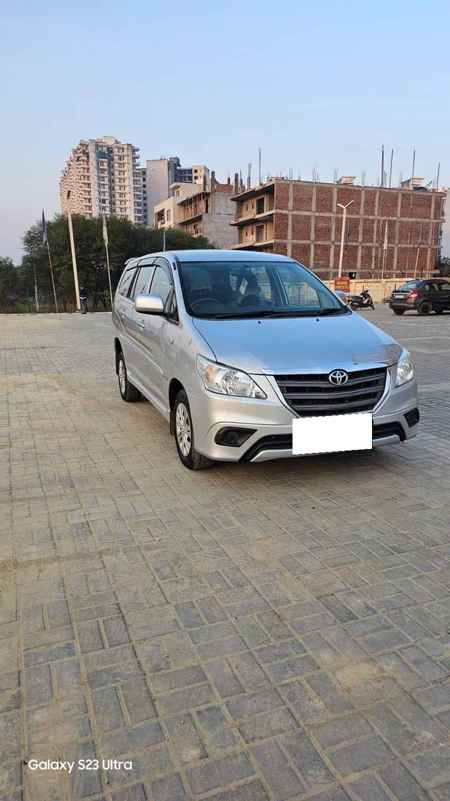 https://images10.gaadi.com/usedcar_image/4346832/original/processed_10fbb1e789e265834b0f36e74258d74b.jpg?imwidth=6400