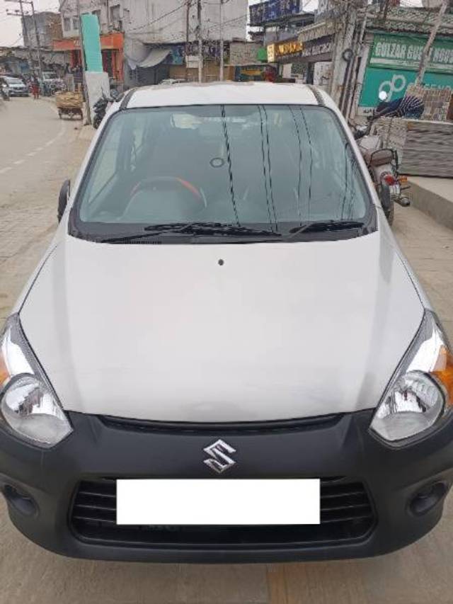 https://images10.gaadi.com/usedcar_image/4346953/original/processed_83e224c3-b4c5-4d90-b443-6deede0d785e.jpg?imwidth=6400