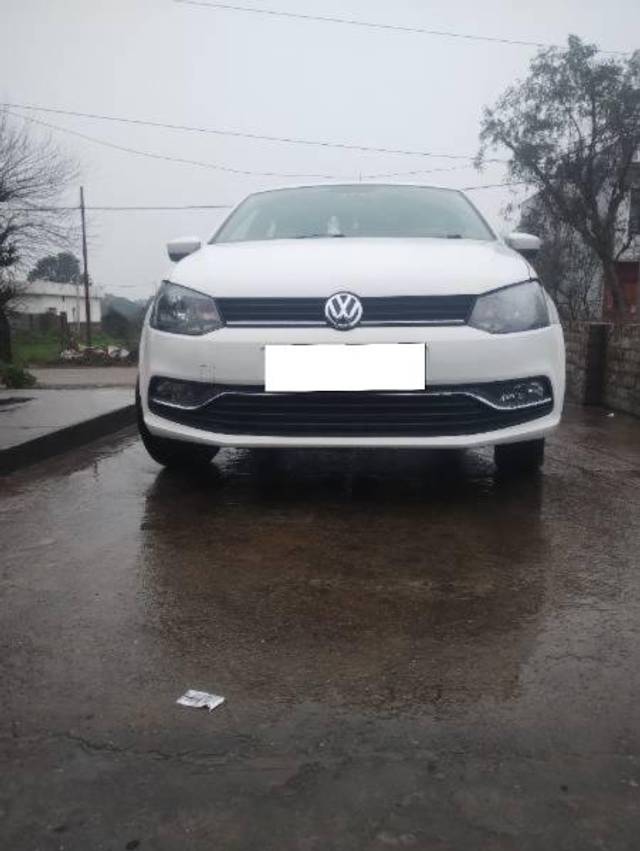 https://images10.gaadi.com/usedcar_image/4347139/original/processed_472bd4a8-efbf-420e-9768-e757dd80aa9e.jpg?imwidth=6401