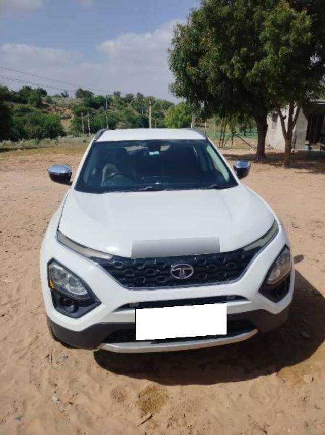 https://images10.gaadi.com/usedcar_image/4347141/original/processed_a98d123d-35cc-431b-80f1-5fa60f14f3b0.jpg?imwidth=6400