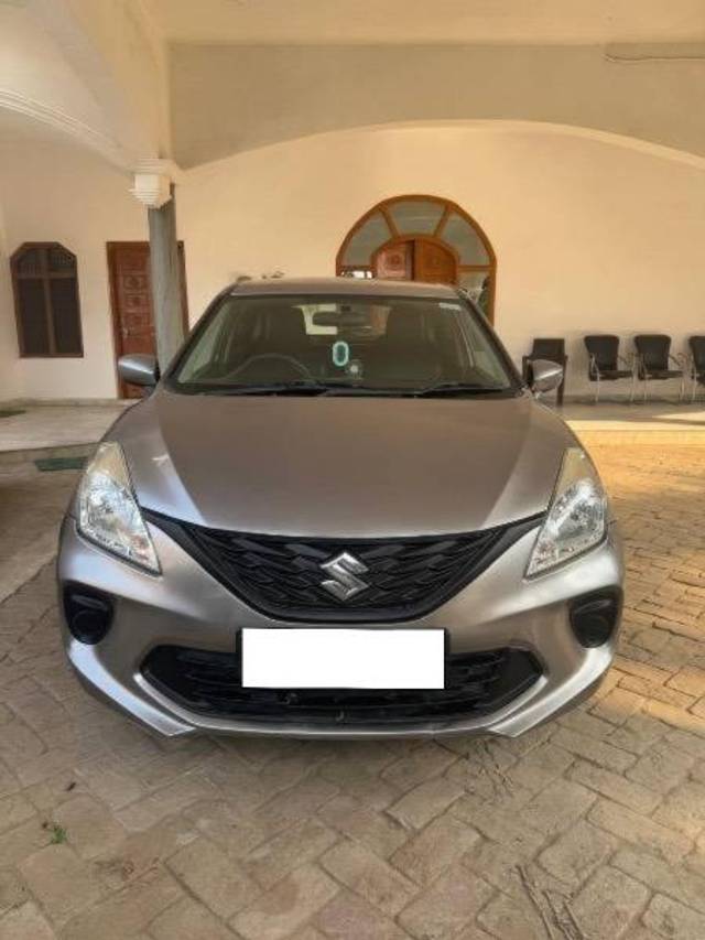 https://images10.gaadi.com/usedcar_image/4347256/original/processed_a1c6a5d4-442f-4cec-badd-4da0e04aef53.jpeg?imwidth=6402