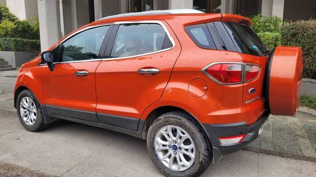 https://images10.gaadi.com/usedcar_image/4347285/original/431584d8d96f4f09ef178a77cc7ba089.jpg?imwidth=6402