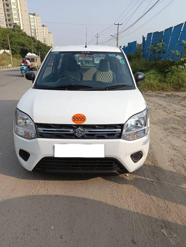 https://images10.gaadi.com/usedcar_image/4347321/original/processed_4a96d2aca417ea0444ebebf221bcecfe.jpg?imwidth=6400