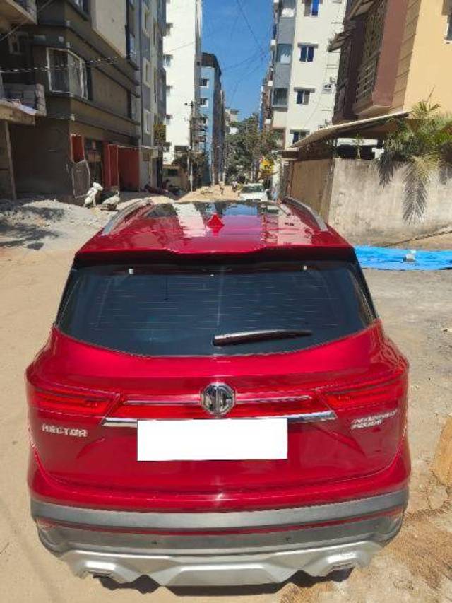 https://images10.gaadi.com/usedcar_image/4347340/original/cd2a37a82aaaf9c83de8b5f604965f04.jpg?imwidth=6401