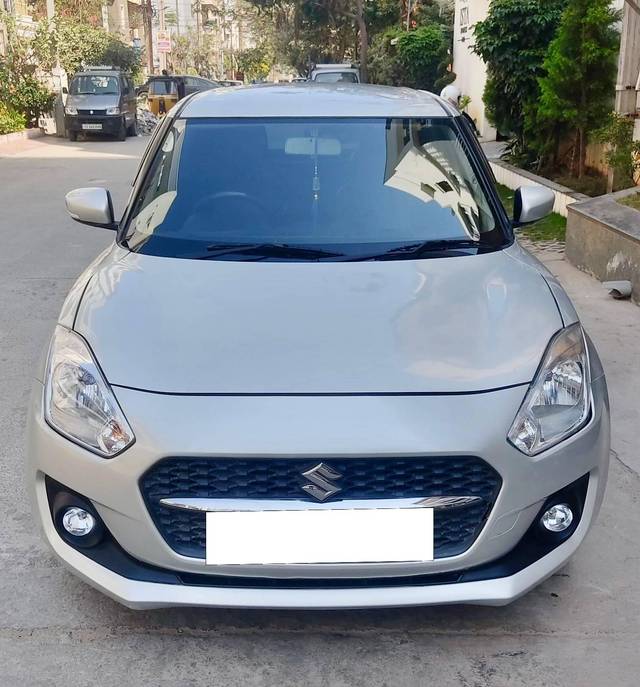 https://images10.gaadi.com/usedcar_image/4347357/original/processed_1049304cbba1257bcf884d7b15e38631.jpg?imwidth=6400