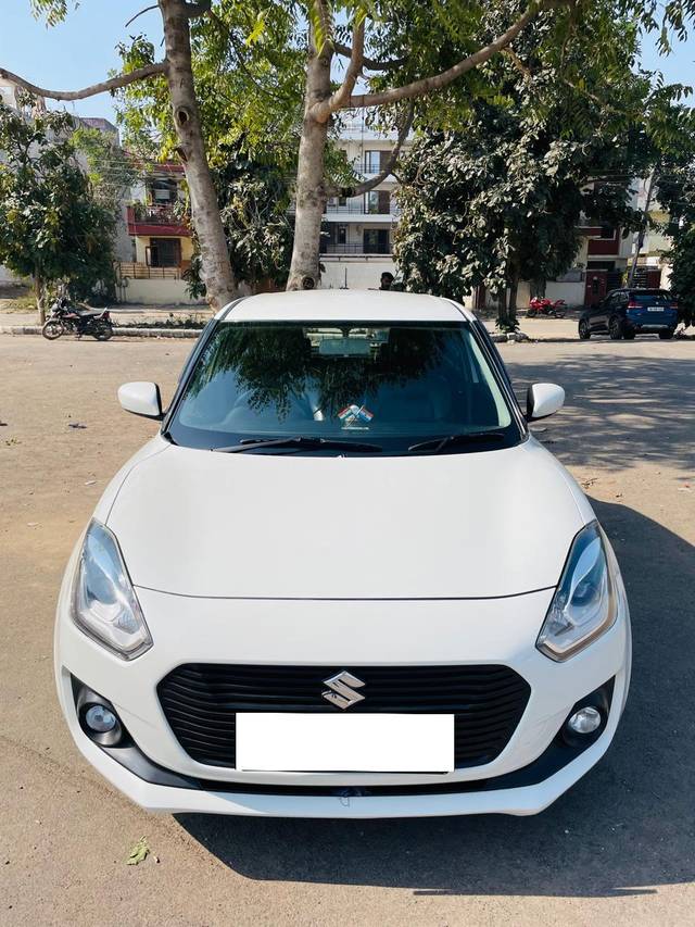 https://images10.gaadi.com/usedcar_image/4347372/original/processed_881e6251008ac343cf0c9dccb0fc5053.jpg?imwidth=6400