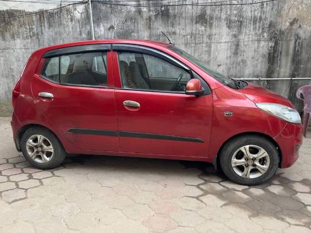 https://images10.gaadi.com/usedcar_image/4347427/original/processed_9bc475ae-7383-4f63-b41c-edd9e4fc0be2.jpeg?imwidth=6401