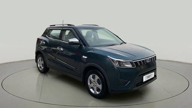https://images10.gaadi.com/usedcar_image/4347466/original/ecb64640e18b6e21c8455b9c3217d674.jpg?imwidth=6400
