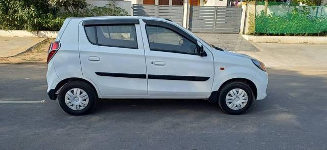 https://images10.gaadi.com/usedcar_image/4347529/original/processed_19e58182-f691-4b69-ac0b-8afbb99804c2.jpg?imwidth=6401