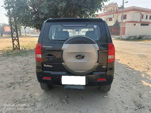 https://images10.gaadi.com/usedcar_image/4347560/original/processed_3654d8f8-146b-45a6-a835-5dfd0d0735c7.jpeg?imwidth=6401