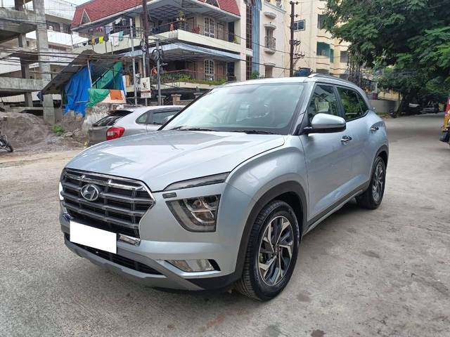 https://images10.gaadi.com/usedcar_image/4347602/original/processed_3ae762a63c16bd829f51415bfdf96215.jpg?imwidth=6402