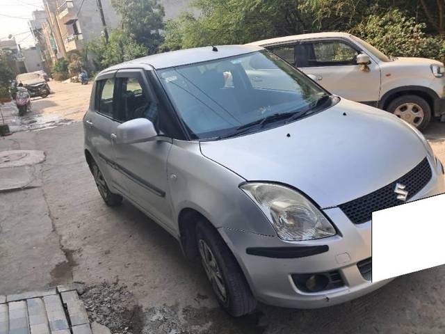 https://images10.gaadi.com/usedcar_image/4347608/original/processed_9a90c4f6-de69-4499-8a42-99c99d244ca1.jpg?imwidth=6400