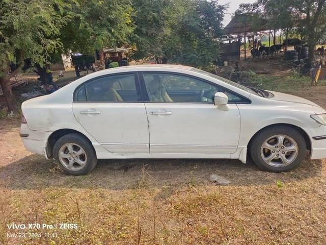 https://images10.gaadi.com/usedcar_image/4347718/original/processed_d314a735-de14-4274-8b9d-79225eb4f920.jpeg?imwidth=6400