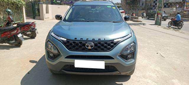 https://images10.gaadi.com/usedcar_image/4347730/original/processed_307cf969b999e5fbdd8ea5aa0ba7d562.jpg?imwidth=6400