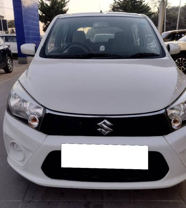 https://images10.gaadi.com/usedcar_image/4347731/original/processed_955f8d58a01ac122f59c69e12619d578.jpg?imwidth=6400