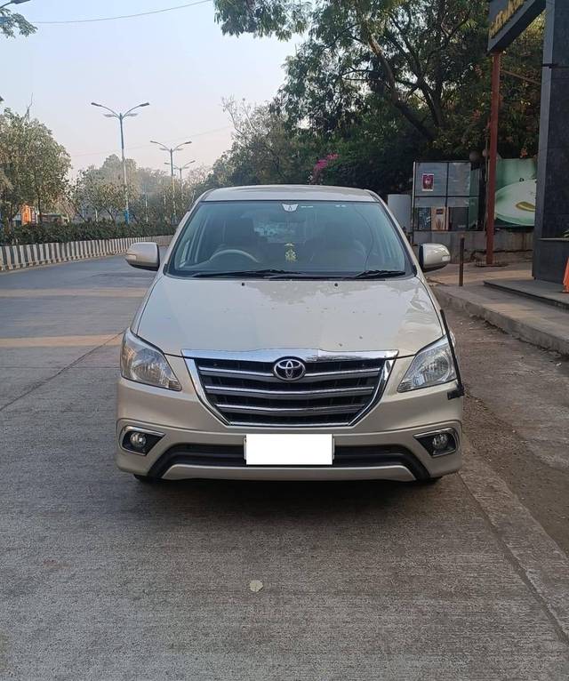 https://images10.gaadi.com/usedcar_image/4347736/original/processed_f1fe4cc14cbd3eed360bc321de084041.jpg?imwidth=6400