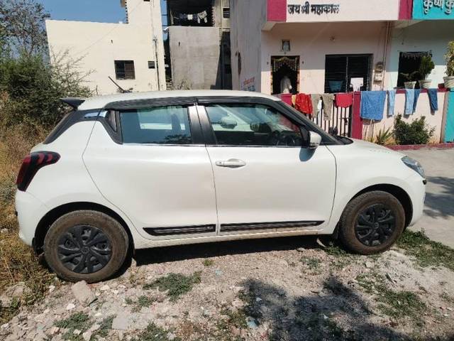 https://images10.gaadi.com/usedcar_image/4347763/original/processed_6dd12c9d-4b90-450a-8956-3c653aee7d9e.jpg?imwidth=6401