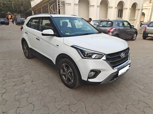 https://images10.gaadi.com/usedcar_image/4347843/original/processed_4b7202699f66e958a39a17c88647c240.jpg?imwidth=6400