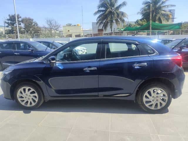 https://images10.gaadi.com/usedcar_image/4347868/original/a5c181becb1e044d260df0396e7c66cd.jpg?imwidth=6402