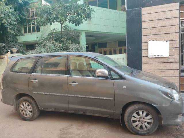 https://images10.gaadi.com/usedcar_image/4347928/original/processed_cd27f5da-7150-47e1-b08a-2ab8cb6af4e7.jpg?imwidth=6401