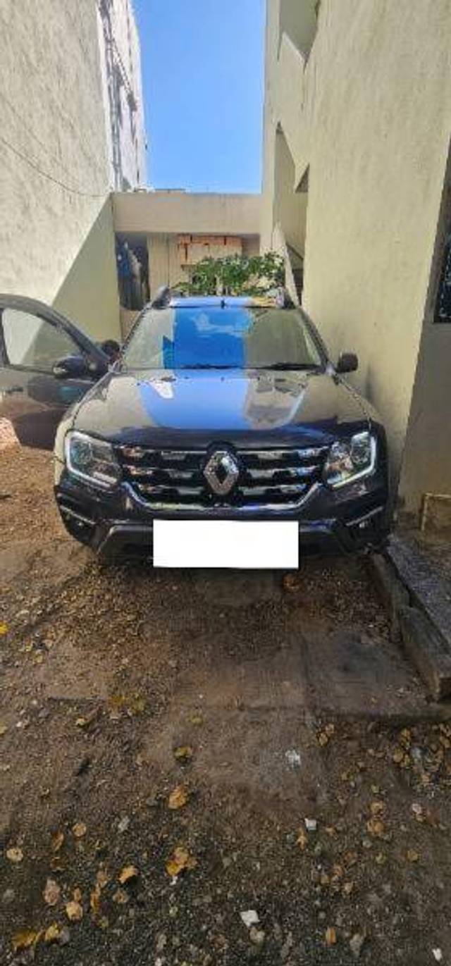 https://images10.gaadi.com/usedcar_image/4348061/original/34836dcf2cd6192e217dbf0f677beef3.jpg?imwidth=6400