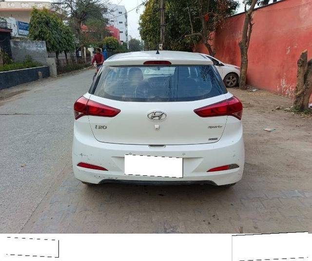 https://images10.gaadi.com/usedcar_image/4348064/original/cf496fcf8e53039c99ebf6555b652653.jpeg?imwidth=6401