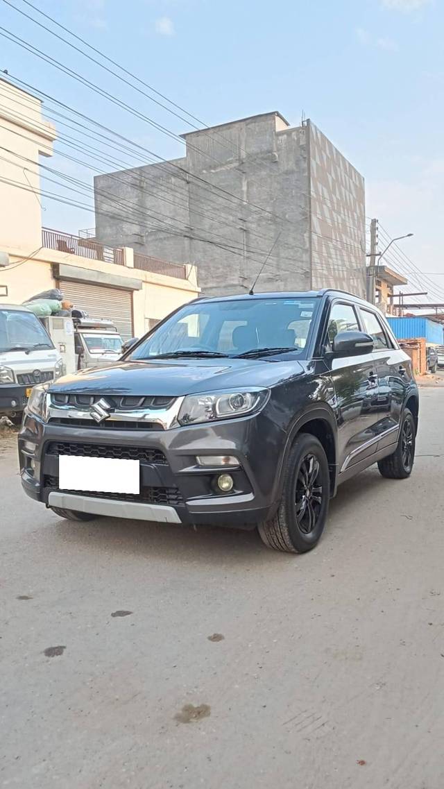 https://images10.gaadi.com/usedcar_image/4348094/original/processed_aeff87e345479bb36d436ba281303654.jpg?imwidth=6402