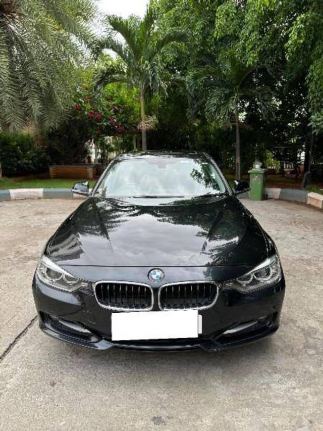 https://images10.gaadi.com/usedcar_image/4348125/original/4900f5dc5102e840abcc841ddc7dfdf8.jpeg?imwidth=6400