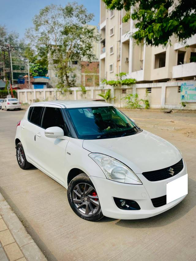 https://images10.gaadi.com/usedcar_image/4348132/original/processed_7cee6c676179710904394c9e3e755932.jpg?imwidth=6400