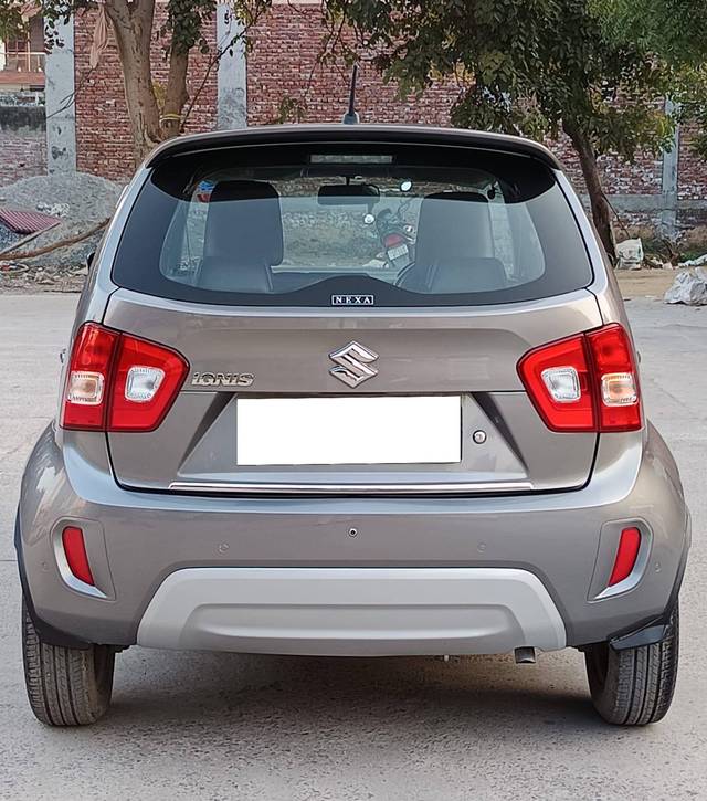 https://images10.gaadi.com/usedcar_image/4348135/original/processed_9a07ebe2d643dff1404b642ebd80ec87.jpg?imwidth=6402