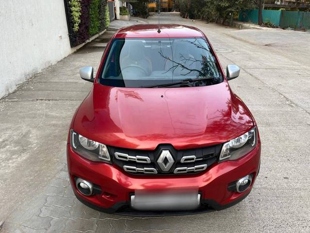 https://images10.gaadi.com/usedcar_image/4348143/original/processed_5bfd8b8be0fb22771f3924f9be844ef7.jpg?imwidth=6400