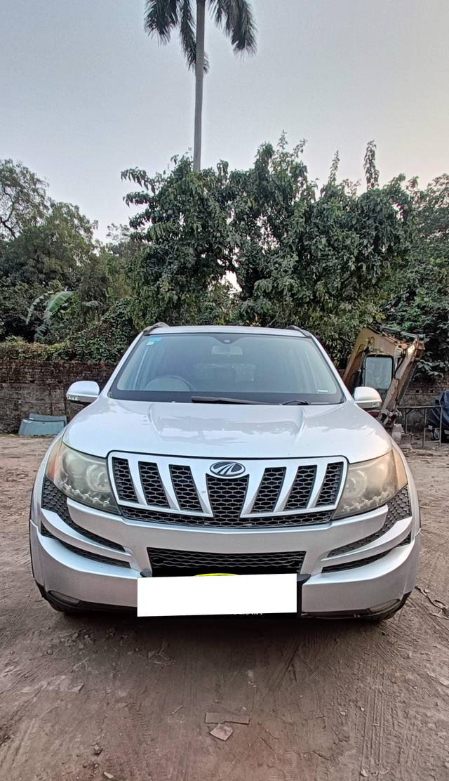 https://images10.gaadi.com/usedcar_image/4348156/original/processed_856234a8548b4ae680e3afbddecd60e8.jpg?imwidth=6402