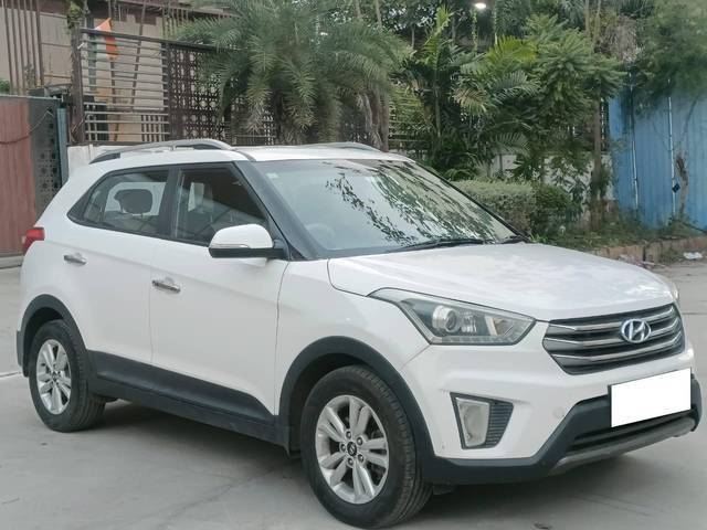 https://images10.gaadi.com/usedcar_image/4348158/original/processed_c111e61c22ad0bd8b78a4414712d8c9a.jpg?imwidth=6400