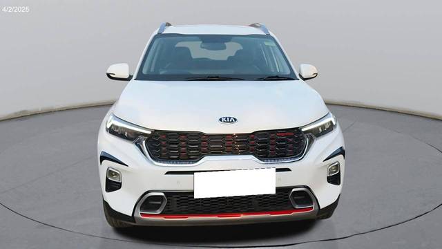 https://images10.gaadi.com/usedcar_image/4348221/original/processed_965221cb1b548886577f81bce679d901.jpg?imwidth=6402