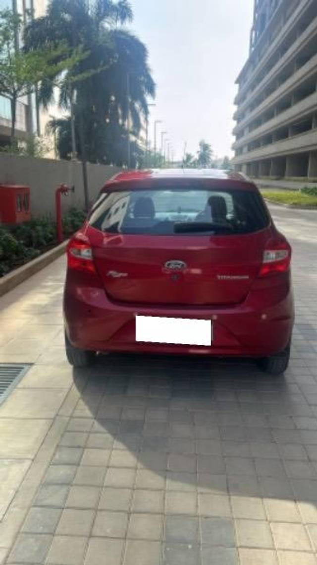 https://images10.gaadi.com/usedcar_image/4348333/original/processed_f609e5f6-4cdf-4656-950a-3b7dbfe2cea6.jpeg?imwidth=6402