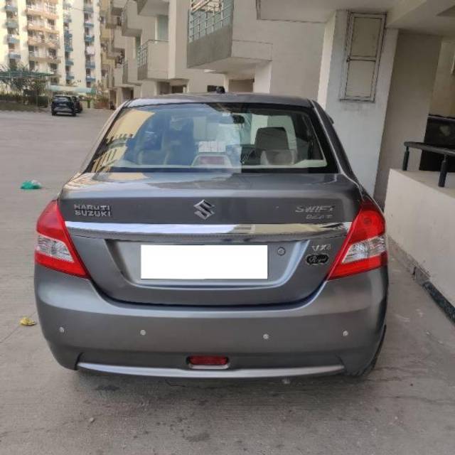 https://images10.gaadi.com/usedcar_image/4348377/original/processed_a6ee2a85-919d-47b3-93fb-938dca36e8e8.jpg?imwidth=6402