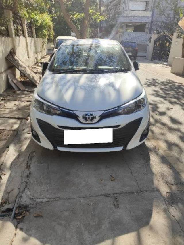 https://images10.gaadi.com/usedcar_image/4348472/original/processed_789ebe64-493d-41b5-a227-ea7f0a22a6ad.jpg?imwidth=6400