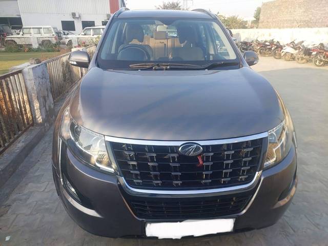 https://images10.gaadi.com/usedcar_image/4348494/original/processed_e8e7c19e-8b38-4df7-82f9-d358b9d96ea2.jpeg?imwidth=6400