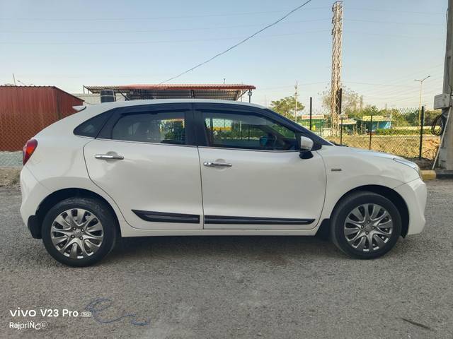 https://images10.gaadi.com/usedcar_image/4348548/original/processed_29b77368bc404b67b86562719aab3233.jpg?imwidth=6401