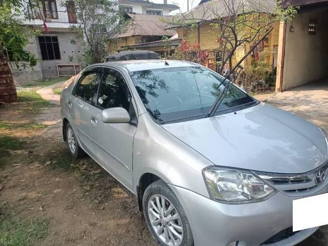 https://images10.gaadi.com/usedcar_image/4348602/original/processed_6e4a6f00-fe31-498c-8eb1-324ffc068592.jpeg?imwidth=6400