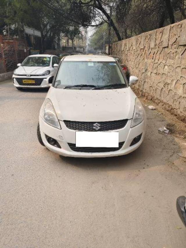 https://images10.gaadi.com/usedcar_image/4348674/original/42c66360fa1dda5ead91cb719eb260b3.jpg?imwidth=6401