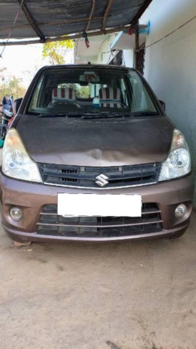 https://images10.gaadi.com/usedcar_image/4348688/original/processed_87839517-0b88-4b03-9e0d-63ed2f823f0e.jpg?imwidth=6400