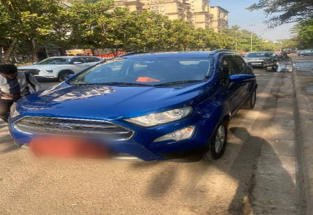 https://images10.gaadi.com/usedcar_image/4348741/original/72bcda643d6d1375e843f2e11b020dc3.jpeg?imwidth=6401