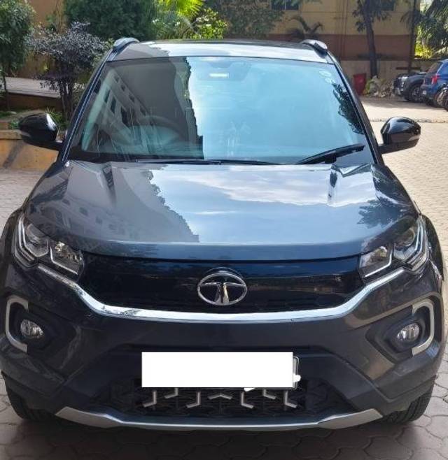 https://images10.gaadi.com/usedcar_image/4348764/original/48a057856233b0469bff99bfd5fefc27.jpg?imwidth=6400