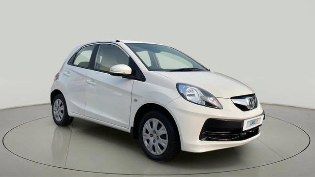 https://images10.gaadi.com/usedcar_image/4348773/original/ec45351264d744b4f82bea1b2d966d8d.jpg?imwidth=6400