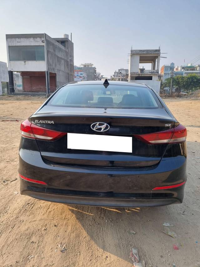 https://images10.gaadi.com/usedcar_image/4348834/original/processed_d91cc774162d5328f3f00cf5083826e5.jpg?imwidth=6402