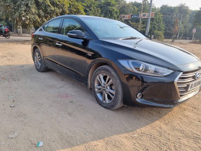 https://images10.gaadi.com/usedcar_image/4348834/original/processed_ea2a12c0e4e5b1dd7e82e212d2c3c7ed.jpg?imwidth=6400