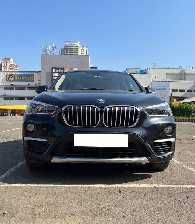 https://images10.gaadi.com/usedcar_image/4348955/original/processed_ebaa5b691768b1188499f8c5617fe82a.jpeg?imwidth=6400