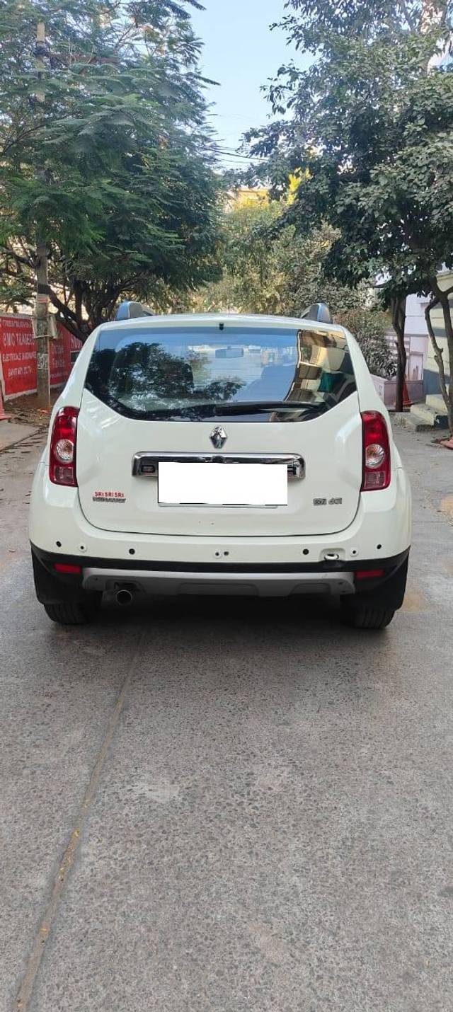 https://images10.gaadi.com/usedcar_image/4349033/original/processed_66d6cabffec4d0f02af583af30152d5c.jpg?imwidth=6400