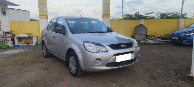 https://images10.gaadi.com/usedcar_image/4349036/original/processed_85c9bb701506d8ec526f142290dc2cb8.jpg?imwidth=6400